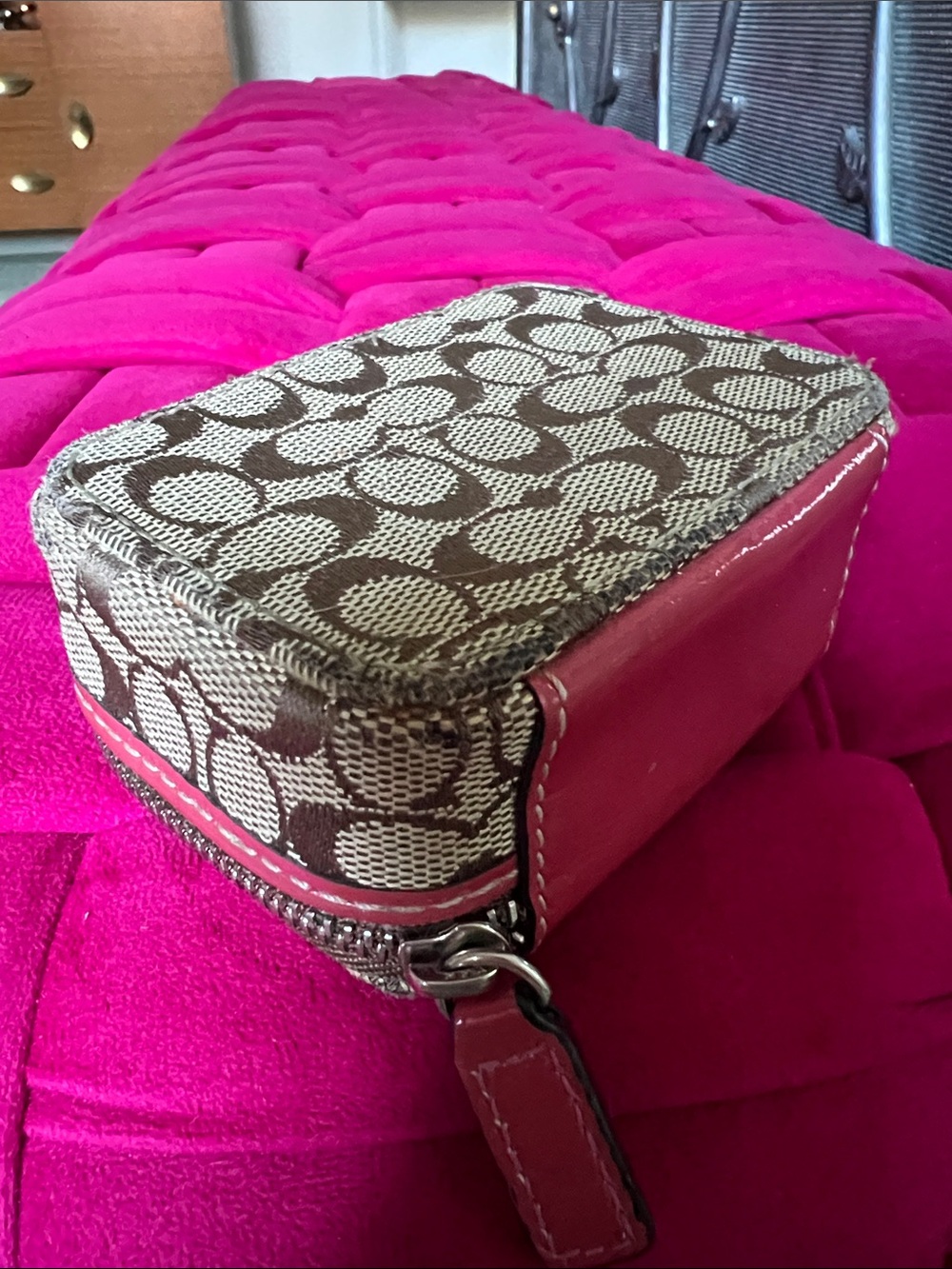 Coach Vintage Pill Case - Picture 8 of 12